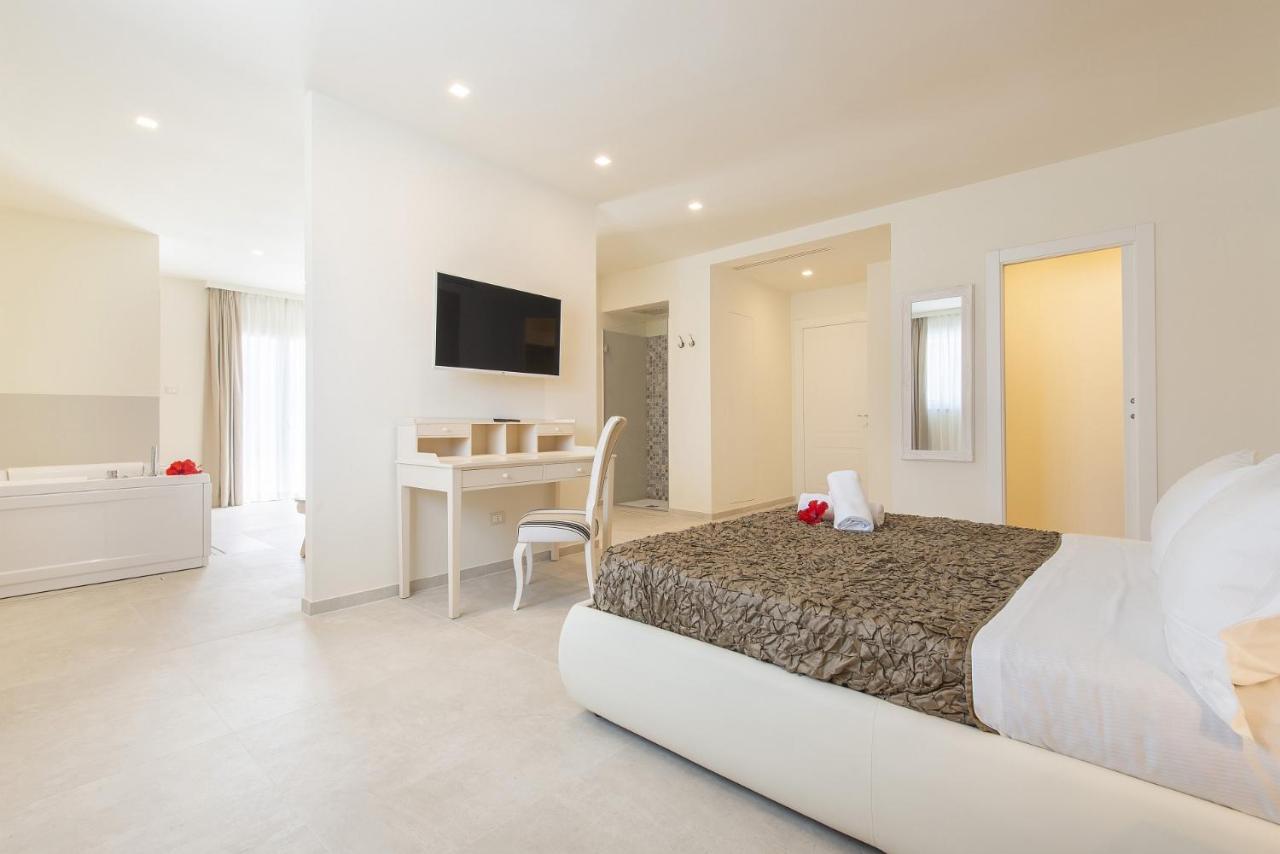 Hotel Giardino Suites&Spa Нумана Екстериор снимка