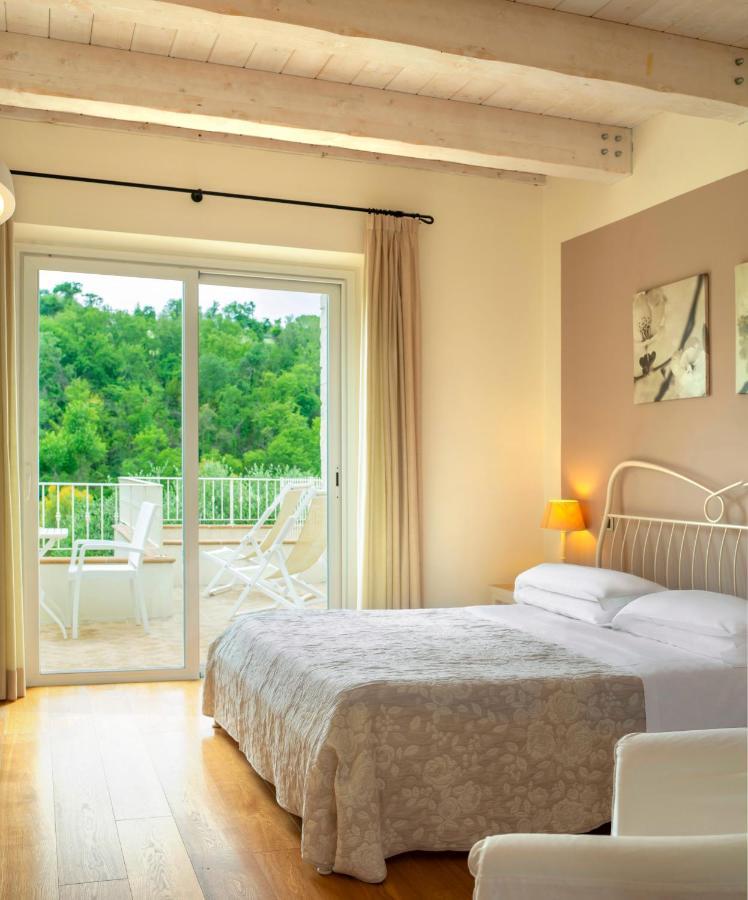 Hotel Giardino Suites&Spa Нумана Екстериор снимка