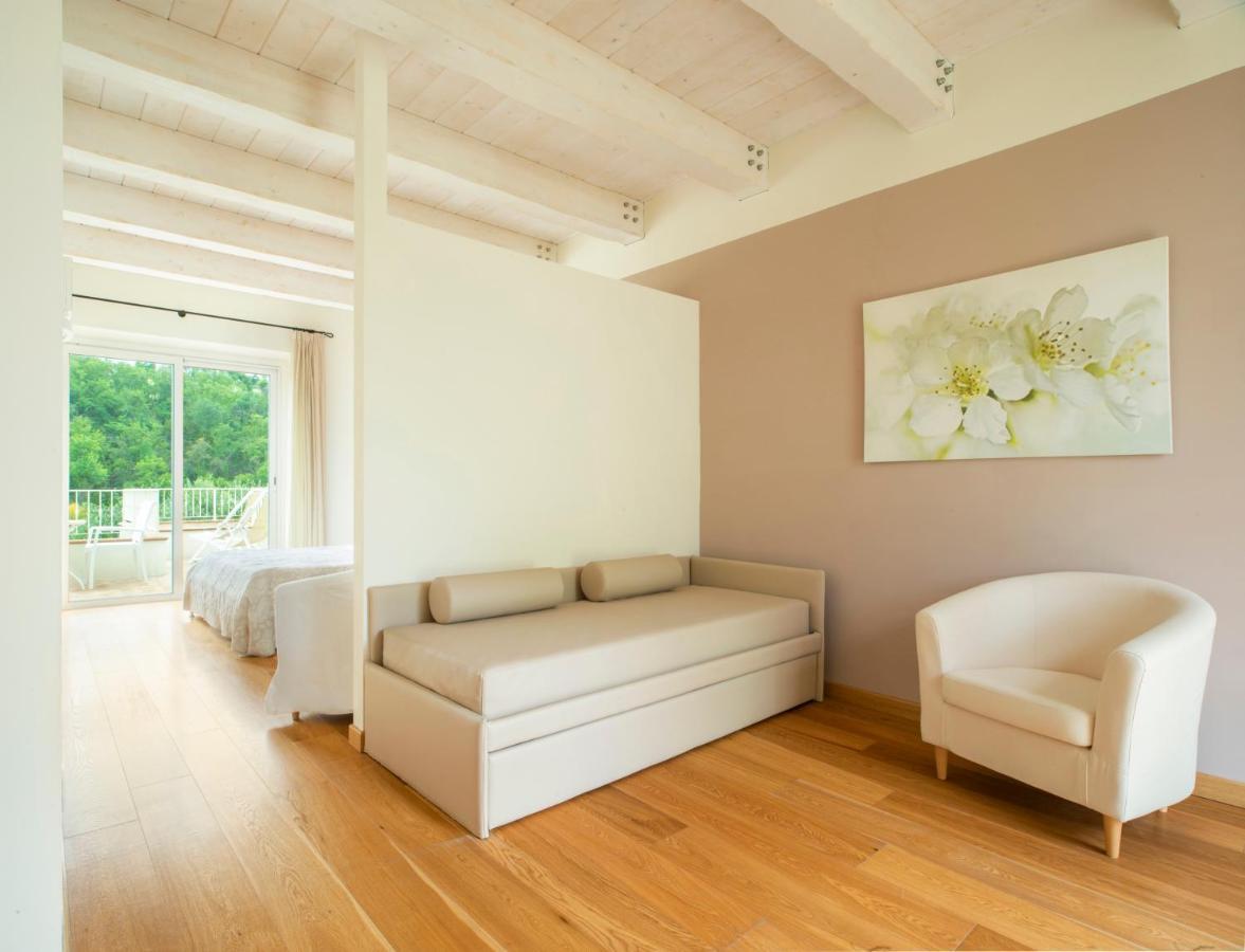 Hotel Giardino Suites&Spa Нумана Екстериор снимка