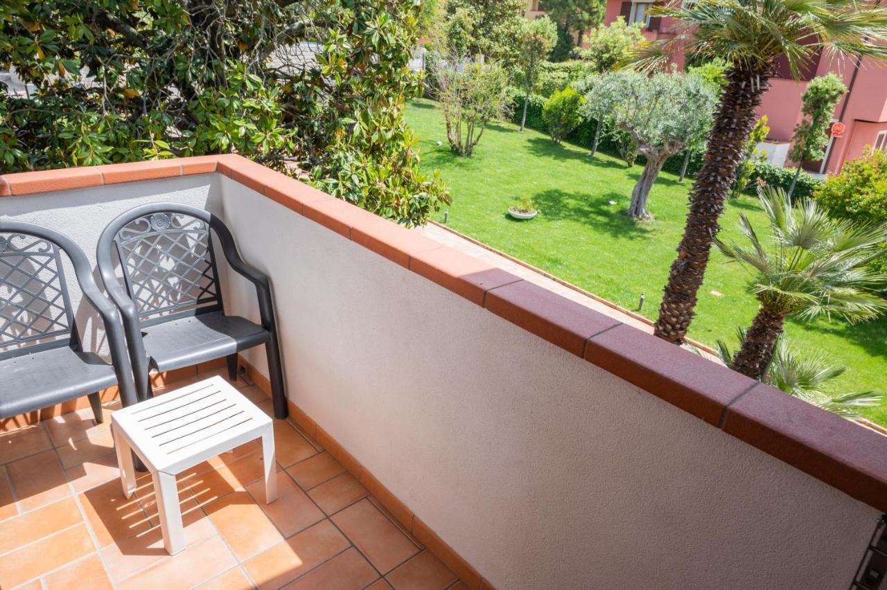 Hotel Giardino Suites&Spa Нумана Екстериор снимка