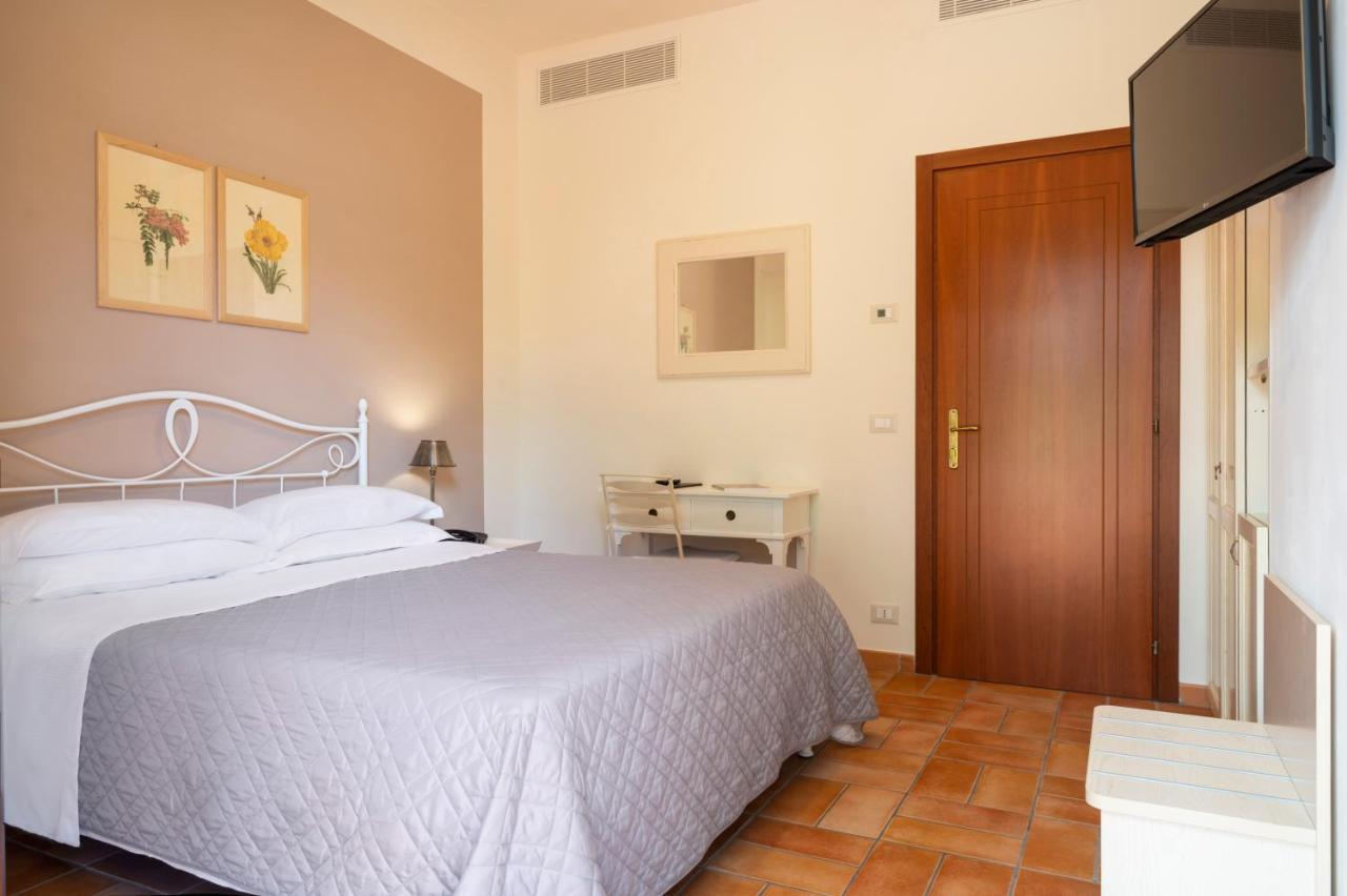 Hotel Giardino Suites&Spa Нумана Екстериор снимка