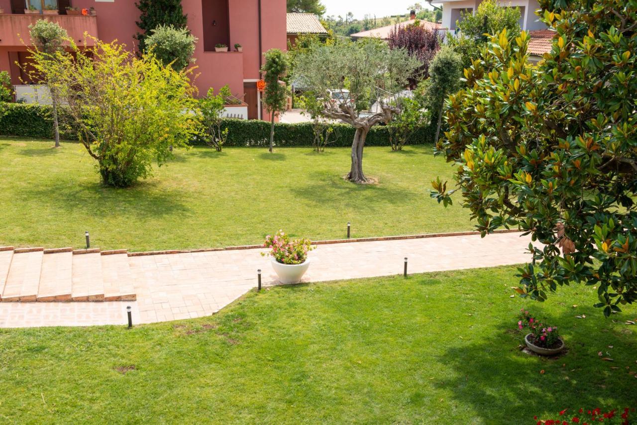 Hotel Giardino Suites&Spa Нумана Екстериор снимка