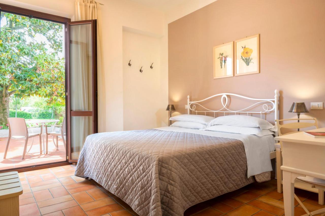 Hotel Giardino Suites&Spa Нумана Екстериор снимка