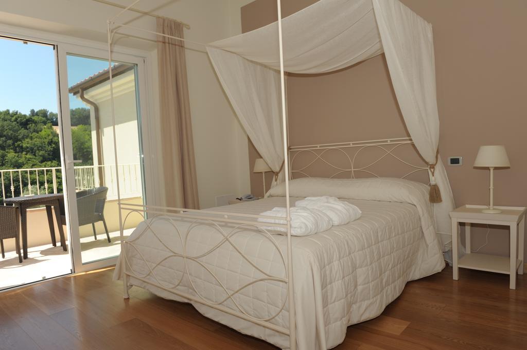 Hotel Giardino Suites&Spa Нумана Екстериор снимка