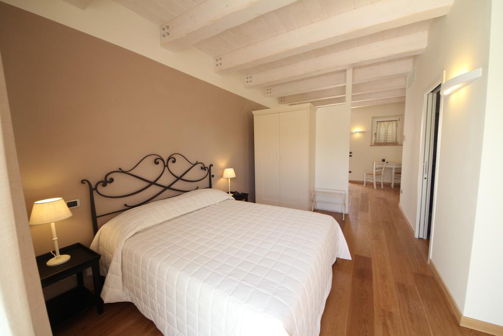 Hotel Giardino Suites&Spa Нумана Екстериор снимка