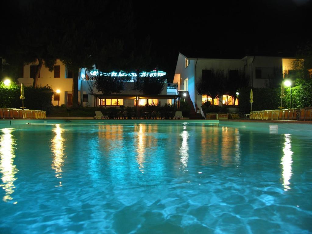 Hotel Giardino Suites&Spa Нумана Екстериор снимка